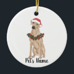 Adorno De Cerámica Retorno Rodesiano Personalizado<br><div class="desc">Haz la lista de este año con un adorno de tu elfo rhodesiano favorito ridgeback! Para los regalos más dulces,  ¡emparejételos con una impresión de arte equivalente u otro artículo de mi colección!</div>