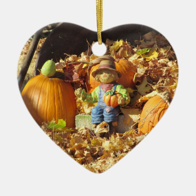 Adorno De Cerámica Rey asustado en su trono de calabaza (Frente)