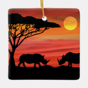 Adorno De Cerámica Rinocerontes en el Serengeti Africano