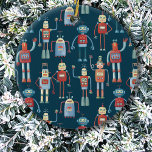 Adorno De Cerámica Robots retro vintage<br><div class="desc">Robots de estilo retro vintage divertidos,  que el abuelo probablemente hizo en su taller.</div>