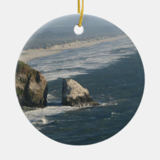 Adorno De Cerámica Rocas costeras de Oregón