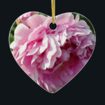 Adorno De Cerámica Romántico elegante floral rosa Peonies rosados<br><div class="desc">Romántico,  elegante,  elegante,  elegante Peonies rosa- hermosa foto floral de H Cooper</div>