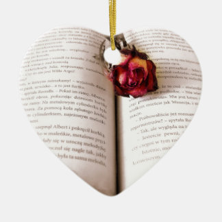 Adorno De Cerámica Rosa en la biblia
