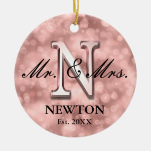 Adorno De Cerámica Rosa Personalizado de Oro recién casada