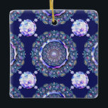 Adorno De Cerámica rosante azul<br><div class="desc">Dibujo de una vidriera de una antigua iglesia europea: una ventana rosa con toques de colores muy variados,  como el azul,  sobre un fondo azul marino. Entrada de diamantes de imitación azules. Este motivo también está disponible en rojo cardinal en mis colecciones de "rosácea roja cardinal".</div>