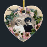 ADORNO DE CERÁMICA ROSAS SALVAJES CON LA PLANTILLA DE LA FOTO DEL<br><div class="desc">Diseño floral elegante, con clase, clásico del corazón. Los rosas de perro rosados hermosos con los gráficos amethyst fucsias brillantes de la piedra de gema un .3D y la elaboración digital en estilo del vintage de Bulgan Lumini (c) fácil modificar para requisitos particulares con sus iniciales y poseer el texto...</div>