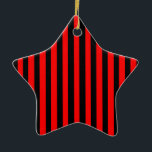 Adorno De Cerámica Ruby Black<br><div class="desc">Ruby Black es un diseño simple de rayas negras y rojas que se adaptan a todas las ocasiones y objetos. Esta imagen está disponible en una variedad de otros productos,  sólo tienes que hacer clic en el enlace debajo de la foto cerca de 'Acerca de este diseño'.</div>