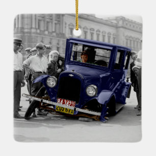 Adorno De Cerámica Ruina auto antigua negra y blanca del vintage del