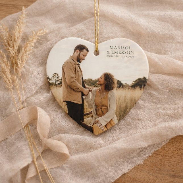 Adorno De Cerámica Rustic Modern Engagement Photo Heart Keepsake  (Subido por el creador)