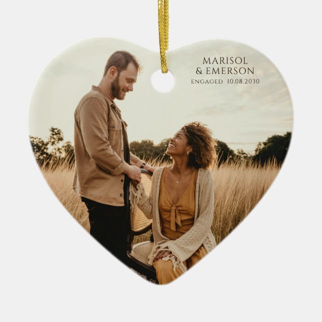 Adorno De Cerámica Rustic Modern Engagement Photo Heart Keepsake  (Frente)