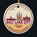 Adorno De Cerámica Salt Lake City Utah City Skyline Emblem<br><div class="desc">Salt Lake City minimalista,  diseño de arte colorido con monumentos y monumentos de la ciudad de Utah.</div>