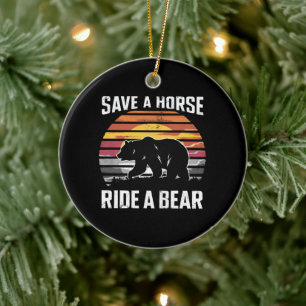 Adorno De Cerámica Salva Un Caballo Monta Un Oso Comunidad Oso Orgull