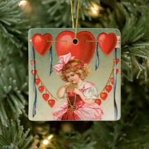 Adorno De Cerámica San Valentín Vintage, niña victoriana con corazone