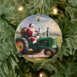 Adorno De Cerámica Santa Conduciendo un Tractor Verde<br><div class="desc">Se muestra a Santa Claus conduciendo el tractor verde de cada granjero en una granja.</div>