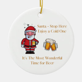 Adorno De Cerámica Santa Stop Here con una cerveza en un