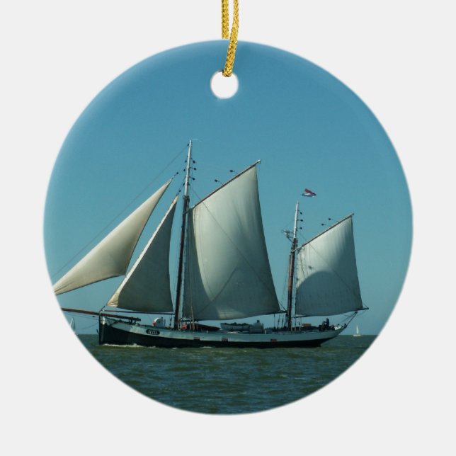 Adorno De Cerámica Schooner en el mar (Frente)