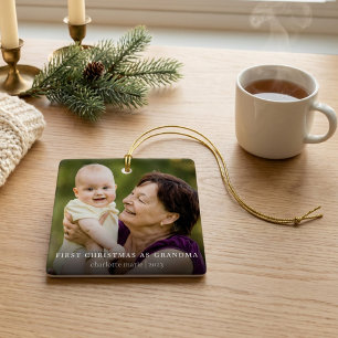 Adorno De Cerámica Sencilla Primera Navidad como Abuela en Foto