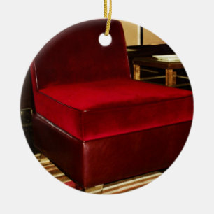 Adorno De Cerámica Silla de terciopelo rojo