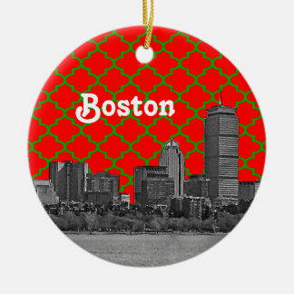 Adorno De Cerámica Silueta de Boston grabada en verde rojo Cuatrefoil