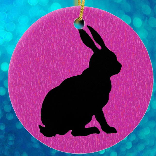 Adorno De Cerámica Silueta de conejo negro sobre rosa (Sitting rabbit in black silhouette on vibrant pink Easter hanging ornament.)