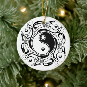 Adorno De Cerámica Símbolo de Yin & Yang estilo de tatuaje en blanco