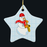 Adorno De Cerámica Snowman saxofón<br><div class="desc">Un saxofonista de snowman que usa un pañuelo de notas musicales es un regalo de música humorístico para el diseño de invierno para profesores de viento de madera y saxofonistas en bandas de conciertos,  jazz y marchas.</div>
