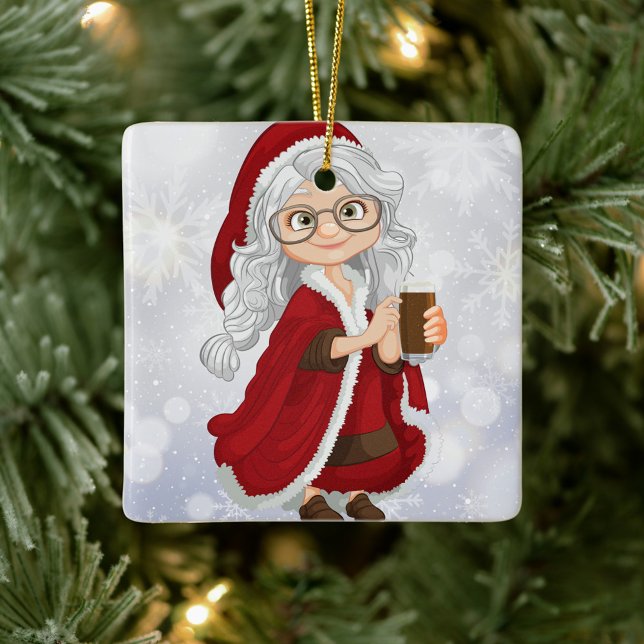 Adorno De Cerámica Sra. Claus (She has long wavy gray hair and large glasses, holding a drink in hand!)