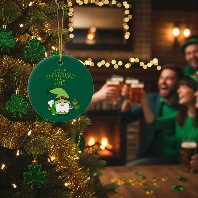 Adorno De Cerámica St. Patrick’s Day Gnome Green  (Subido por el creador)