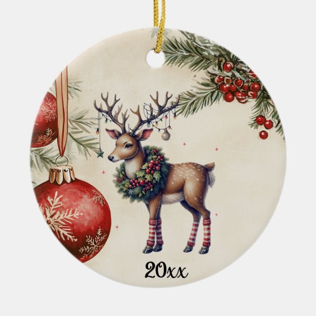 Adorno De Cerámica Stately Reindeer With Wreath - Ornaments & Roses (Frente)