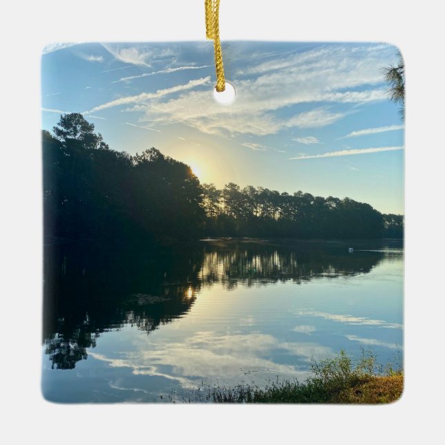 Adorno De Cerámica Sunrise Over A Georgia Lake (Anverso)