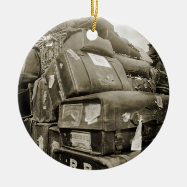 ADORNO DE CERÁMICA TEAMSTER WAGON SUITCASE DE LOS AÑOS 1890 (Frente)