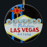 Adorno De Cerámica Temporada navideña de Las Vegas<br><div class="desc">Usted puede personalizar este ornamento de Las Vegas y utilizarlo como una divertida decoración para paquetes o en lugar de una tarjeta y hacer que su saludo de vacaciones sea memorable!</div>