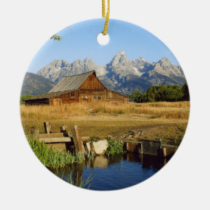 Adorno De Cerámica Thomas A. Moulton Barn