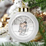 Adorno De Cerámica Tipo Bola Foto personalizado Primer guión negro de Navidad c<br><div class="desc">Conmemore su compromiso con este hermoso adorno de conservas moderno. El texto negro dice "Nuestra primera Navidad comprometida", con la palabra "comprometida" en un elegante guión de escritura a mano con flores antes y después. Reemplace la imagen de ejemplo con su foto favorita y agregue sus nombres y el año....</div>