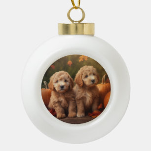 Adorno De Cerámica Tipo Bola Goldendoodle Puppy Autumn Delight Pumpkin