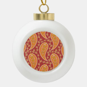 Adorno De Cerámica Tipo Bola Maroon Paisley: Ornamento del pepino turco.