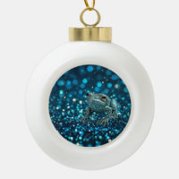 Mistique de la rana azul dimientee en Blue Bokeh