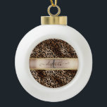 Adorno De Cerámica Tipo Bola Monograma de bronce negro patrón leopardo<br><div class="desc">Elegante patrón de leopardo sobre negro y bronce con tu monograma.La perfecta idea de regalo romántica. Haga clic en el botón Personalizar para cambiar fuentes,  mover texto y personalizar de su diseño.</div>