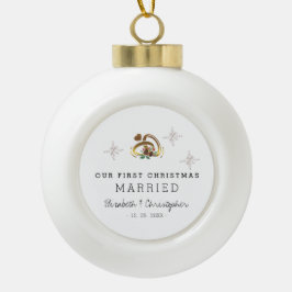 Adorno De Cerámica Tipo Bola Nuestra Primera Navidad Casados Moderna