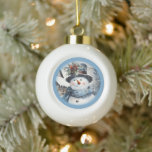 Adorno De Cerámica Tipo Bola Ornate Blue Snowman Face Con Tofat<br><div class="desc">Un muñeco de nieve feliz con sombrero de tope y nariz de zanahoria</div>
