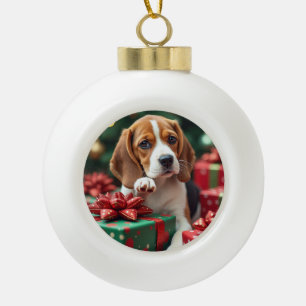 Adorno De Cerámica Tipo Bola Pintura de Navidad de Beagle envolviendo regalos