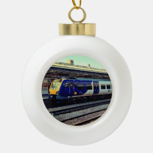 Adorno De Cerámica Tipo Bola Tren azul en la estación de Sheffield