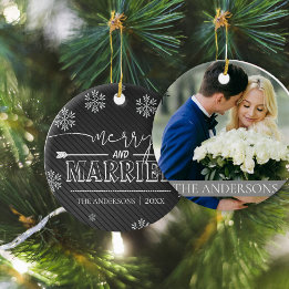 Adorno De Cerámica Tipografía Feliz y Casada Primer Navidad Foto