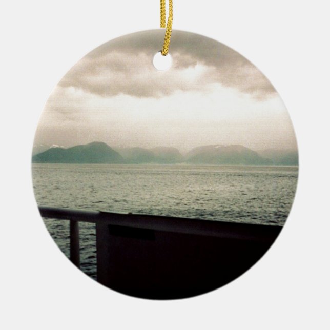 Adorno De Cerámica Travesía noruega (Frente)