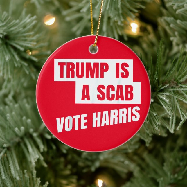 Adorno De Cerámica Trump es un chiflado para Trump (Árbol)