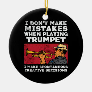 Adorno De Cerámica Trumpet - Jugando Una Trumpeta