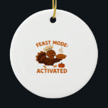 Adorno De Cerámica Turkey Chef with Pumpkin Pie Oversized T-Shirt.png<br><div class="desc">Turkey Chef with Pumpkin Pie Oversized T-Shirt.png</div>