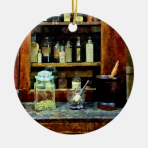 Adorno De Cerámica Two Mortar and Pestles and Glass Jar