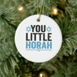 Adorno De Cerámica Un judío gracioso de Horah Hanukkah<br><div class="desc">chanúa,  menorah,  hanukkah,  dreidel,  jewish,  Chrismukkah,  vacaciones,  horah,  navidades, </div>
