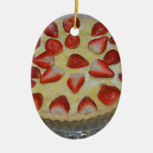Adorno De Cerámica Un pastel de fresa